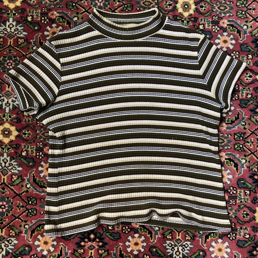 Stripped shirt turtleneck